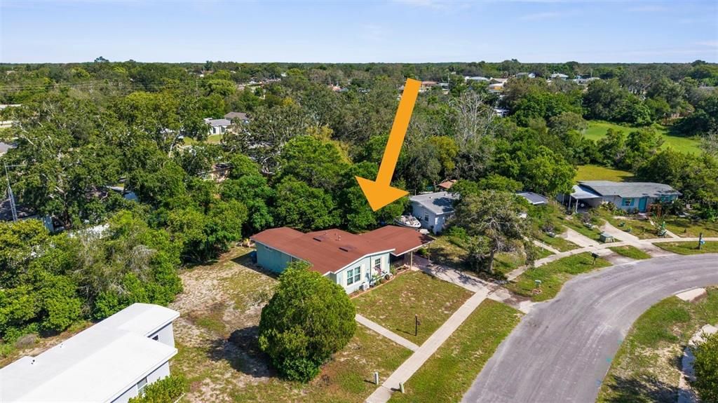 For Sale: $175,000 (2 beds, 1 baths, 789 Square Feet)