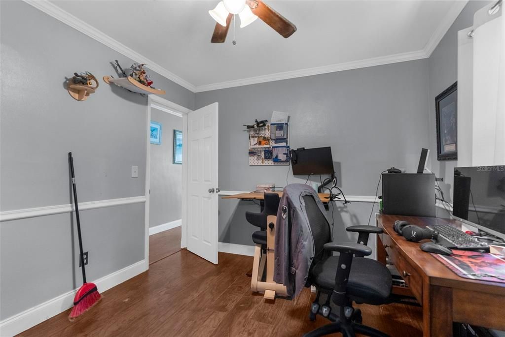 For Sale: $175,000 (2 beds, 1 baths, 789 Square Feet)