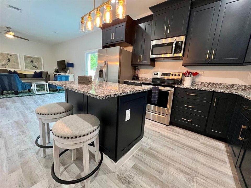 En Venta: $649,000 (4 camas, 0 baños, 3104 Pies cuadrados)