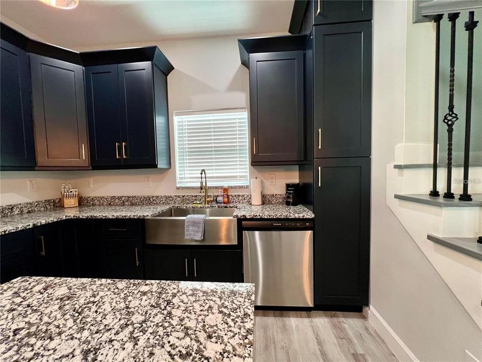 En Venta: $649,000 (4 camas, 0 baños, 3104 Pies cuadrados)