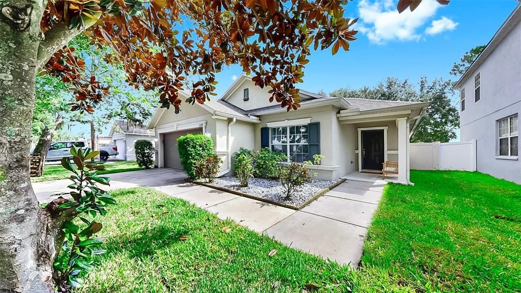 Под контрактом: $334,999 (3 спален, 2 ванн, 1707 Квадратных фут)