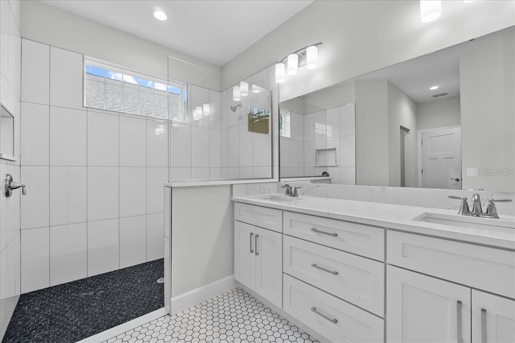 На продажу: $539,000 (3 спален, 2 ванн, 2379 Квадратных фут)