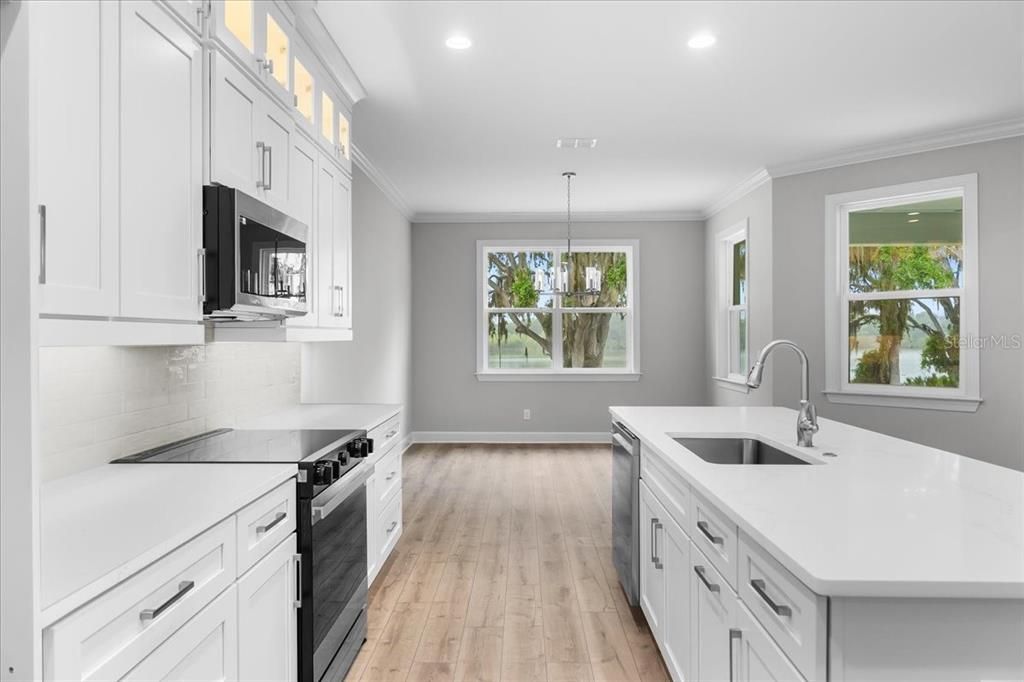 На продажу: $539,000 (3 спален, 2 ванн, 2379 Квадратных фут)