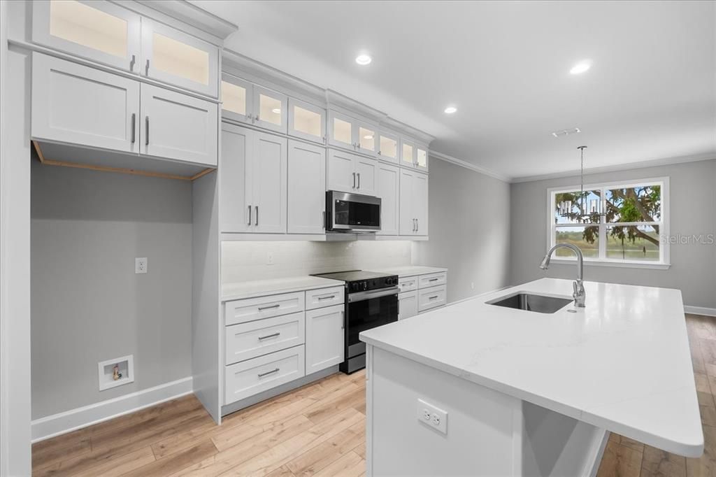 На продажу: $539,000 (3 спален, 2 ванн, 2379 Квадратных фут)