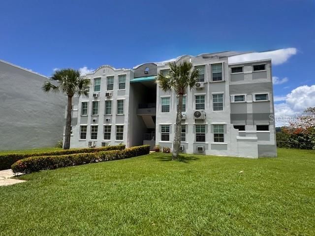 Recently Rented: $2,375 (2 beds, 2 baths, 1250 Square Feet)