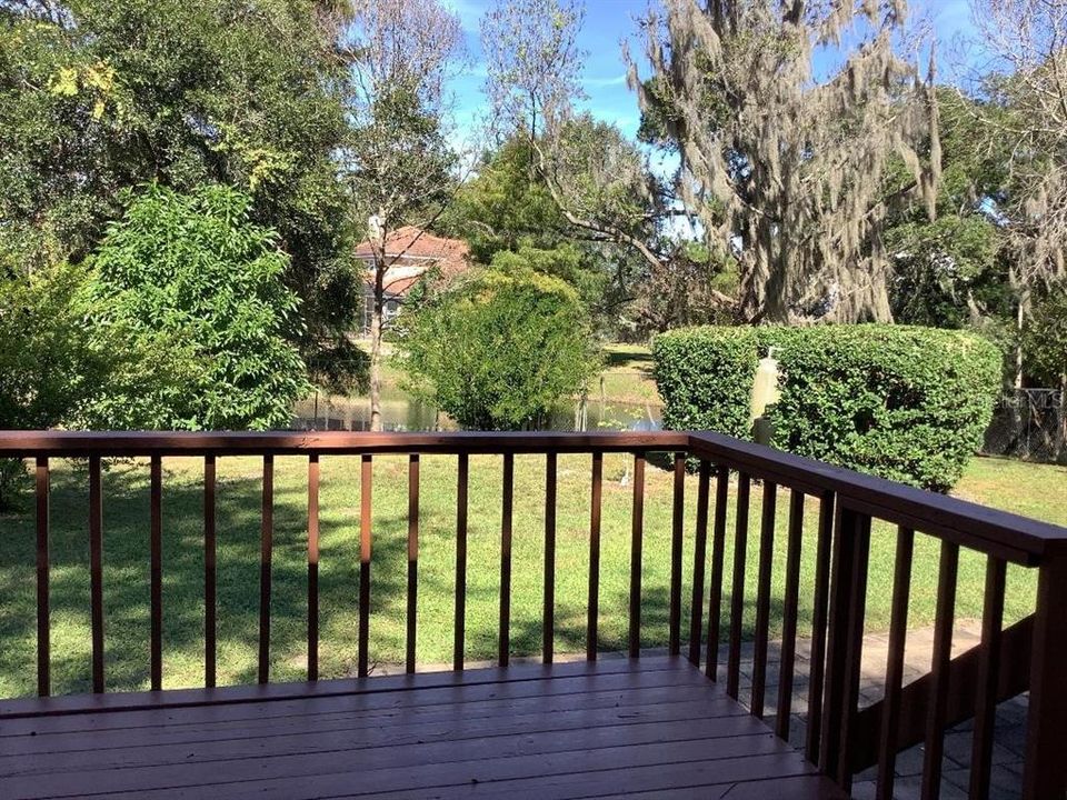 Под контрактом: $435,000 (4 спален, 2 ванн, 1722 Квадратных фут)