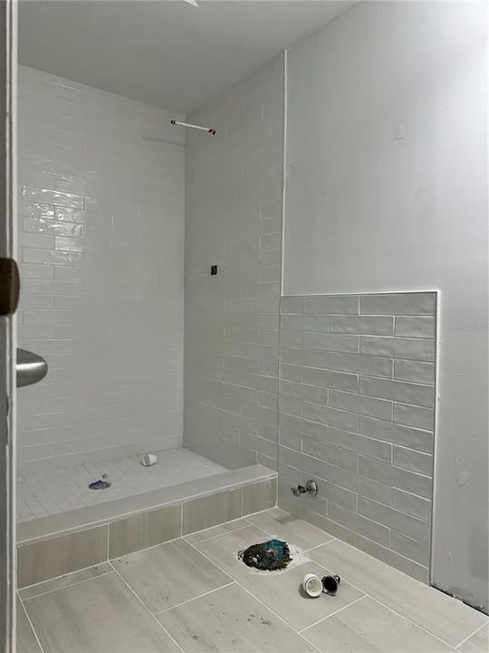 For Sale: $140,000 (3 beds, 3 baths, 1496 Square Feet)