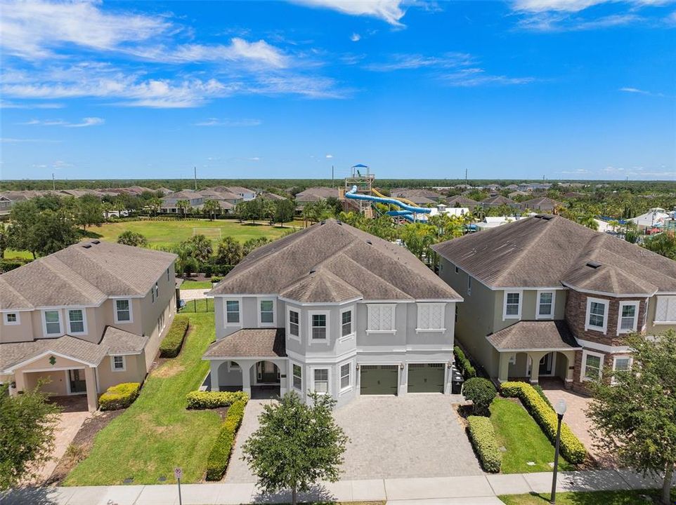 Active With Contract: $1,190,000 (11 beds, 10 baths, 5496 Square Feet)