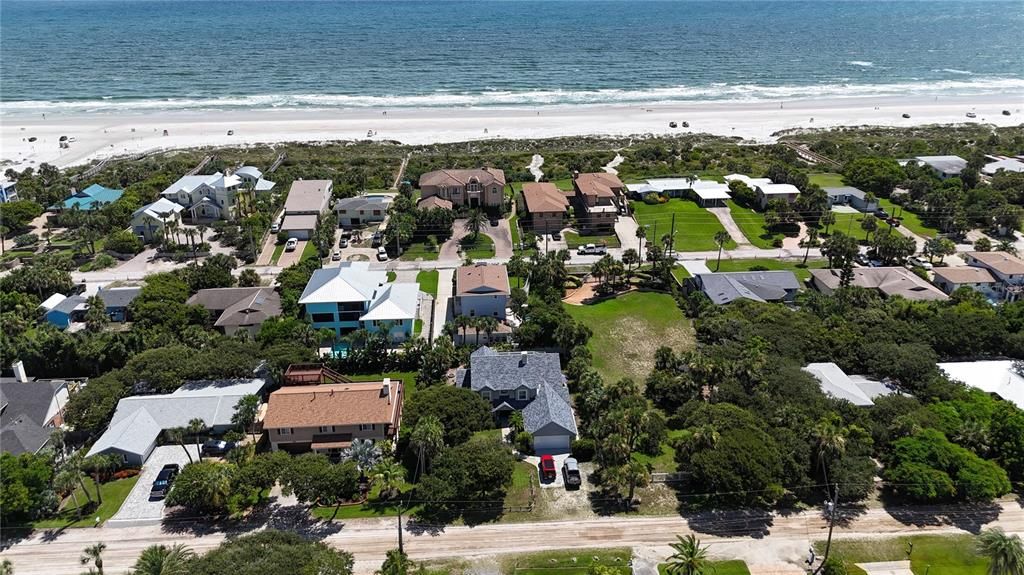 Active With Contract: $785,000 (0.31 acres)