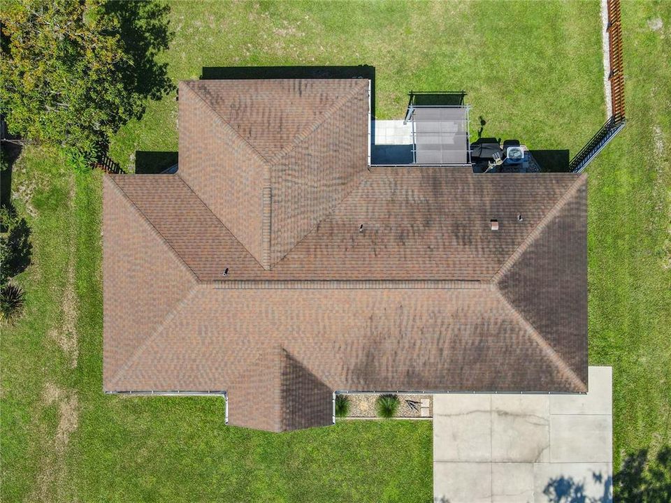 Activo con contrato: $334,900 (2 camas, 2 baños, 1325 Pies cuadrados)