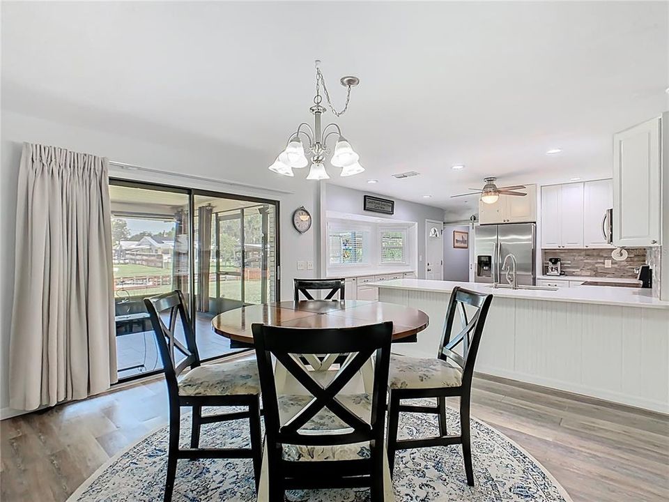 Activo con contrato: $334,900 (2 camas, 2 baños, 1325 Pies cuadrados)