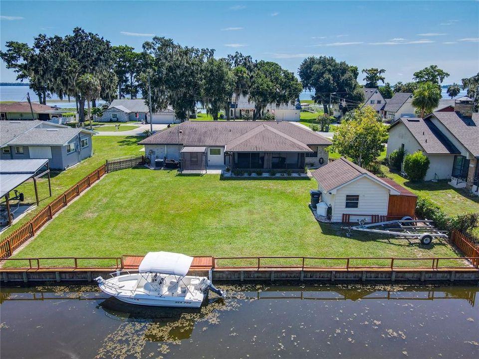 Activo con contrato: $334,900 (2 camas, 2 baños, 1325 Pies cuadrados)