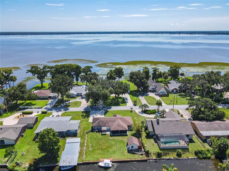 Activo con contrato: $334,900 (2 camas, 2 baños, 1325 Pies cuadrados)