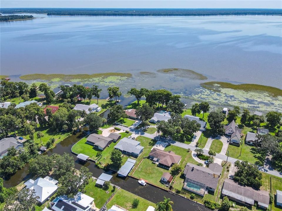 Activo con contrato: $334,900 (2 camas, 2 baños, 1325 Pies cuadrados)