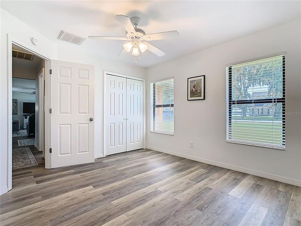 Activo con contrato: $334,900 (2 camas, 2 baños, 1325 Pies cuadrados)