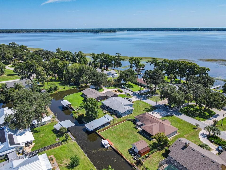 Activo con contrato: $334,900 (2 camas, 2 baños, 1325 Pies cuadrados)