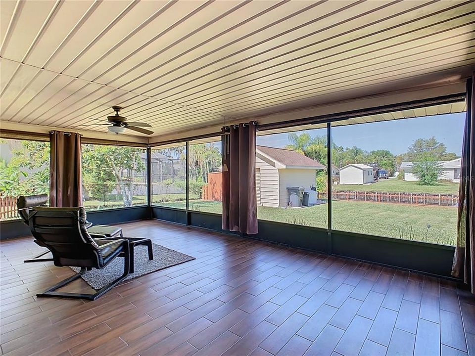 Activo con contrato: $334,900 (2 camas, 2 baños, 1325 Pies cuadrados)