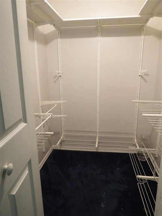 En Venta: $230,000 (2 camas, 2 baños, 1070 Pies cuadrados)