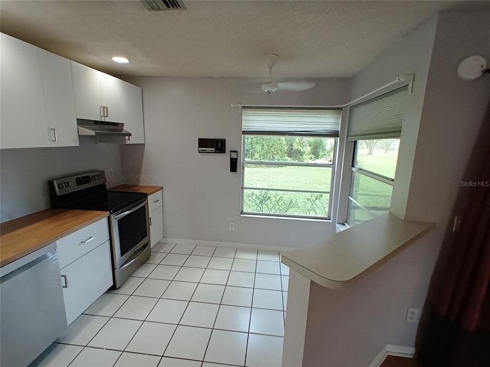 En Venta: $230,000 (2 camas, 2 baños, 1070 Pies cuadrados)