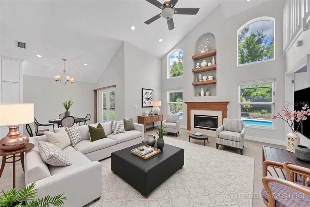 合同活跃: $415,900 (3 贝兹, 2 浴室, 1770 平方英尺)