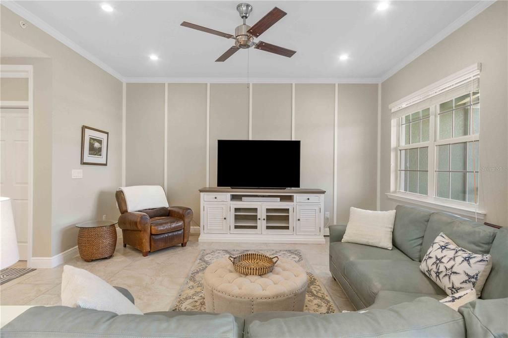 待售: $459,000 (3 贝兹, 3 浴室, 2255 平方英尺)