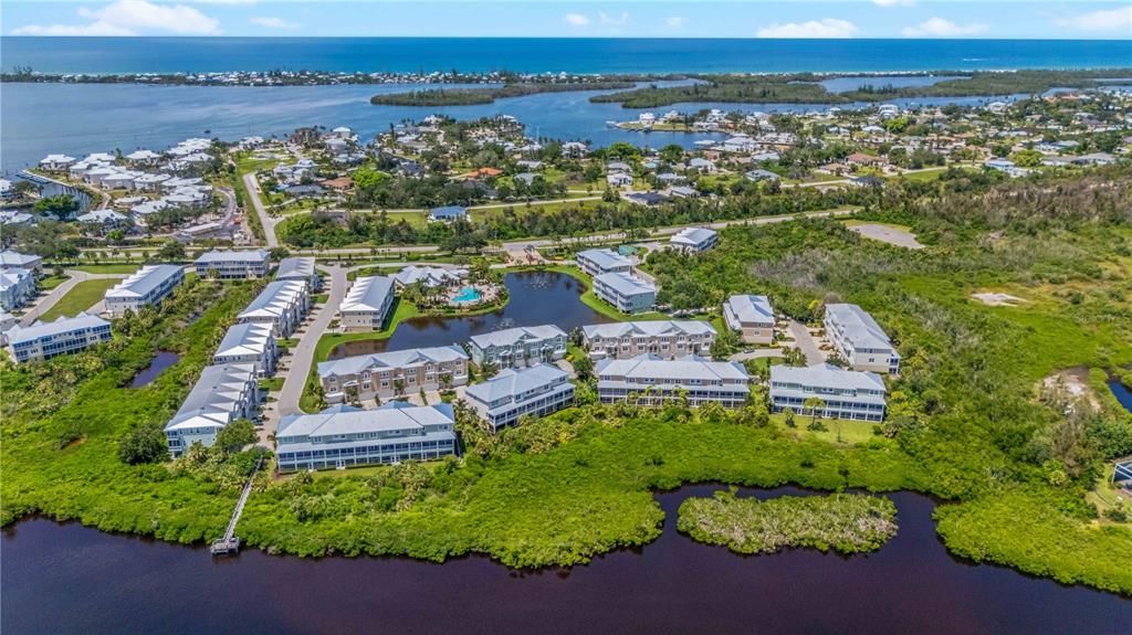 待售: $459,000 (3 贝兹, 3 浴室, 2255 平方英尺)