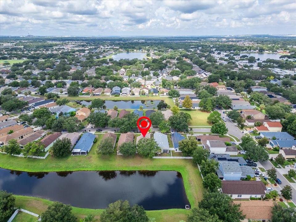 Activo con contrato: $310,000 (3 camas, 2 baños, 1263 Pies cuadrados)