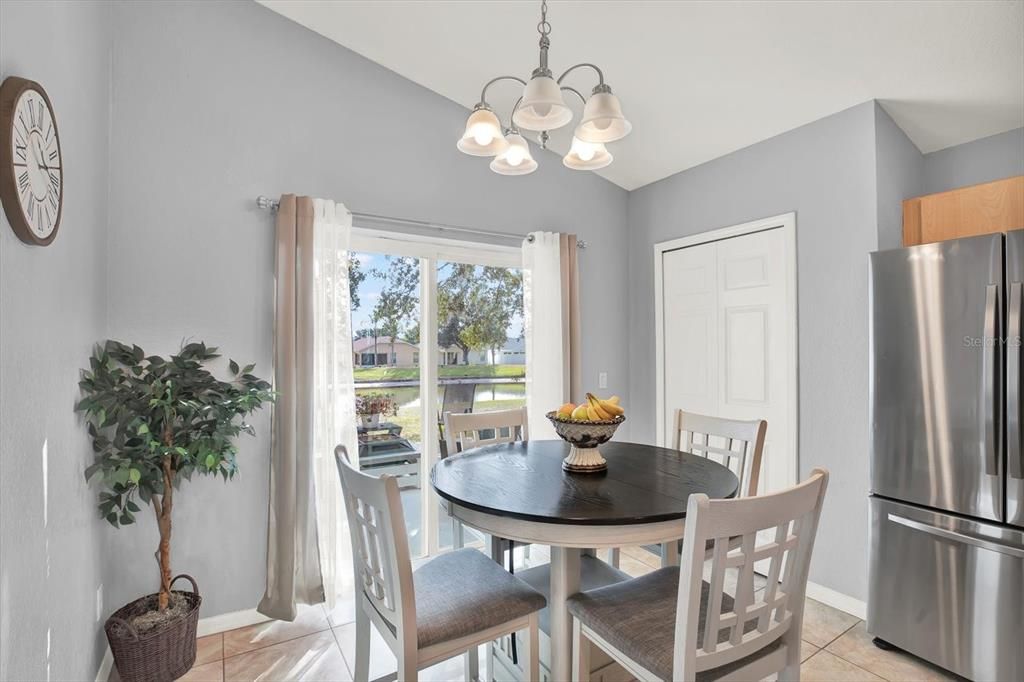 Activo con contrato: $310,000 (3 camas, 2 baños, 1263 Pies cuadrados)