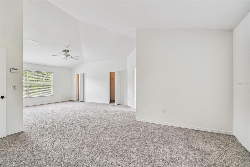 На продажу: $645,900 (5 спален, 2 ванн, 3220 Квадратных фут)