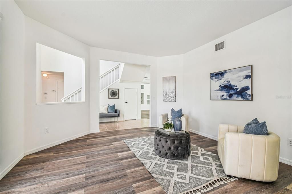 На продажу: $645,900 (5 спален, 2 ванн, 3220 Квадратных фут)