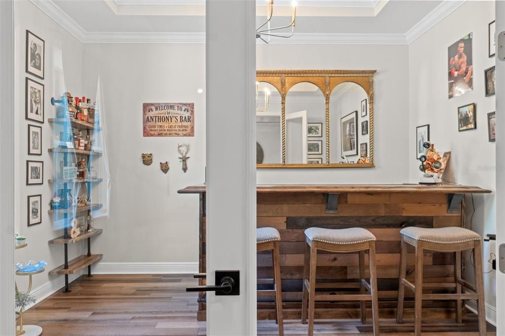 Под контрактом: $455,000 (3 спален, 3 ванн, 3029 Квадратных фут)