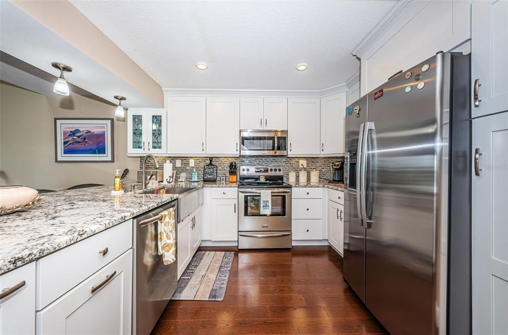 For Rent: $4,500 (3 beds, 3 baths, 1330 Square Feet)