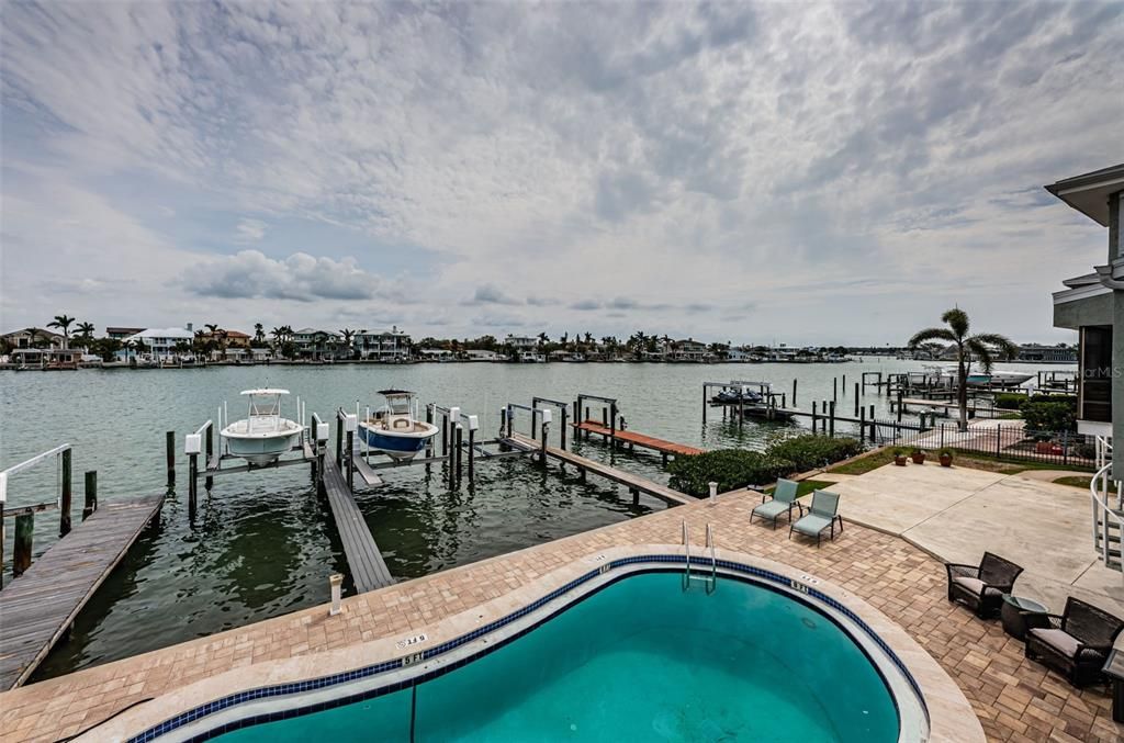 For Rent: $4,500 (3 beds, 3 baths, 1330 Square Feet)