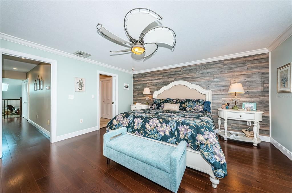 For Rent: $4,500 (3 beds, 3 baths, 1330 Square Feet)