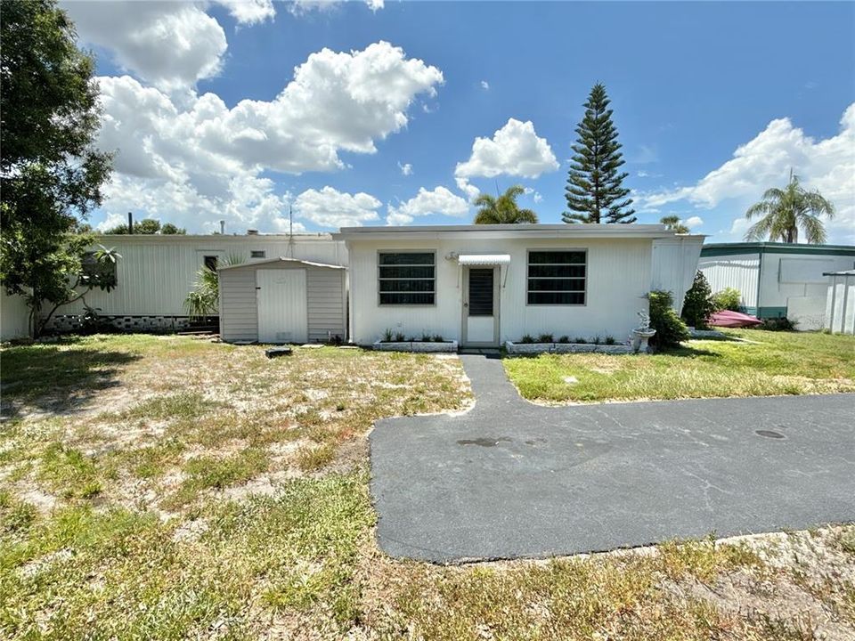 待售: $47,000 (3 贝兹, 1 浴室, 732 平方英尺)