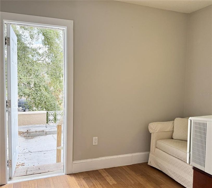 For Sale: $950,000 (3 beds, 3 baths, 3401 Square Feet)