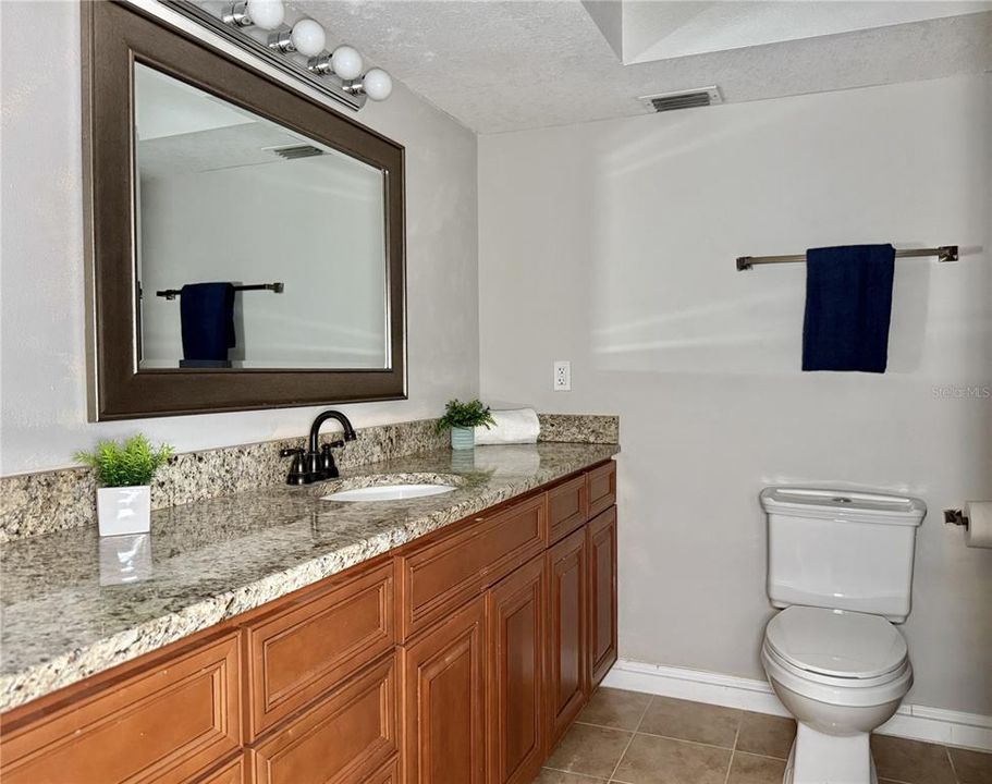 For Sale: $950,000 (3 beds, 3 baths, 3401 Square Feet)