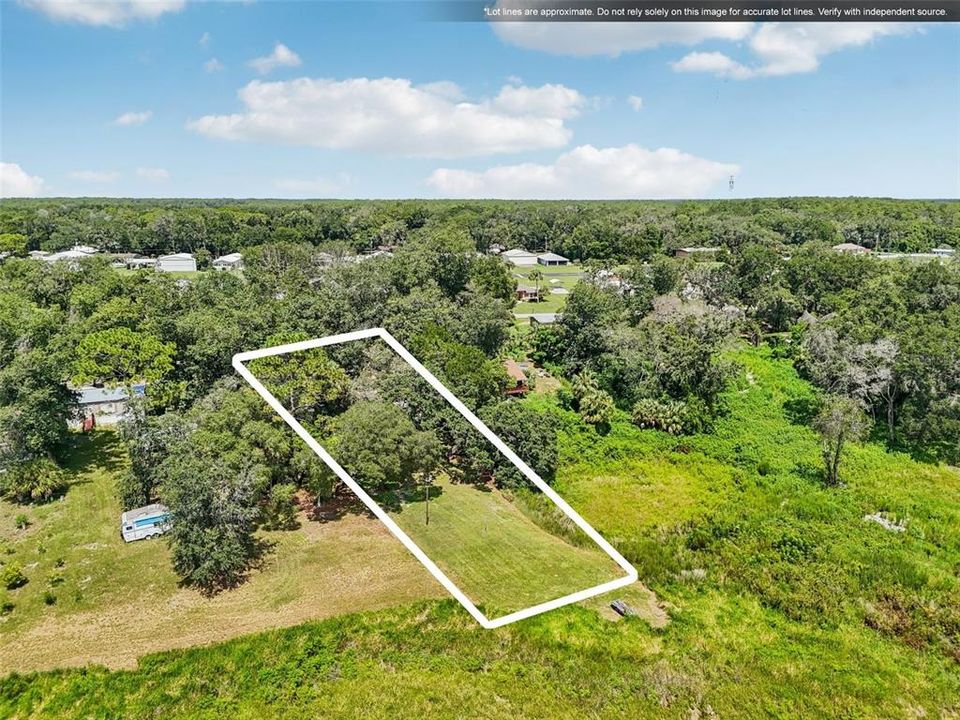 Под контрактом: $255,000 (2 спален, 2 ванн, 1080 Квадратных фут)