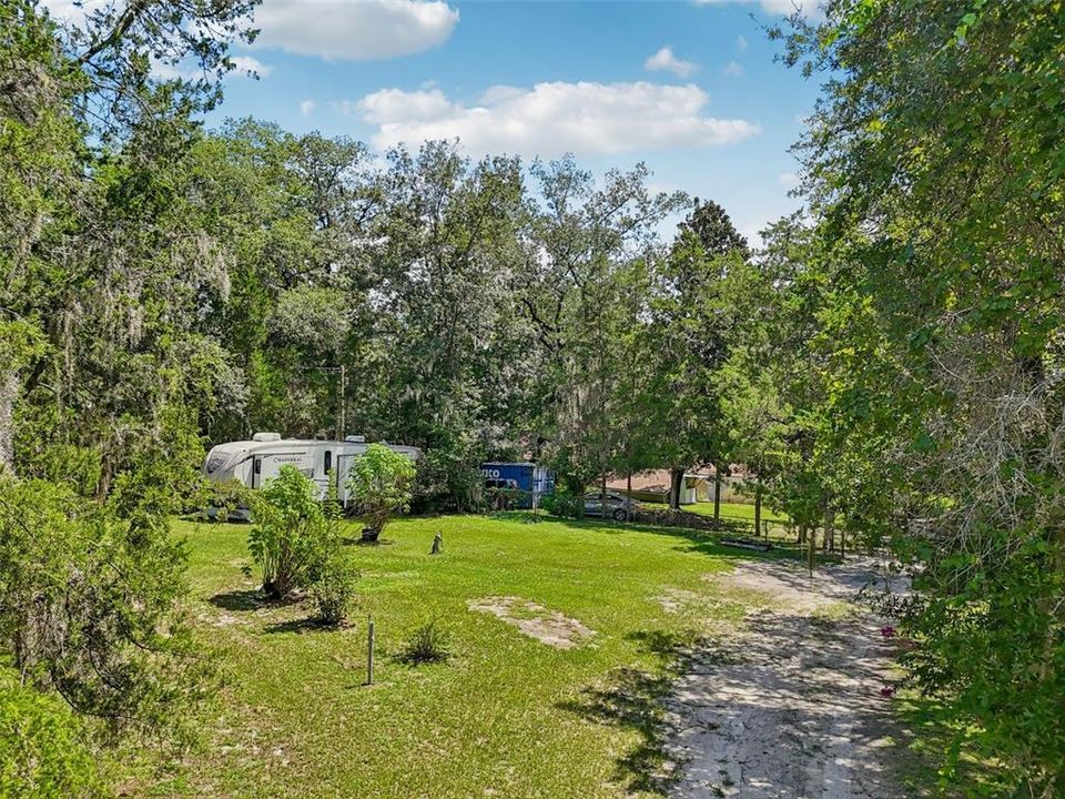 Под контрактом: $255,000 (2 спален, 2 ванн, 1080 Квадратных фут)