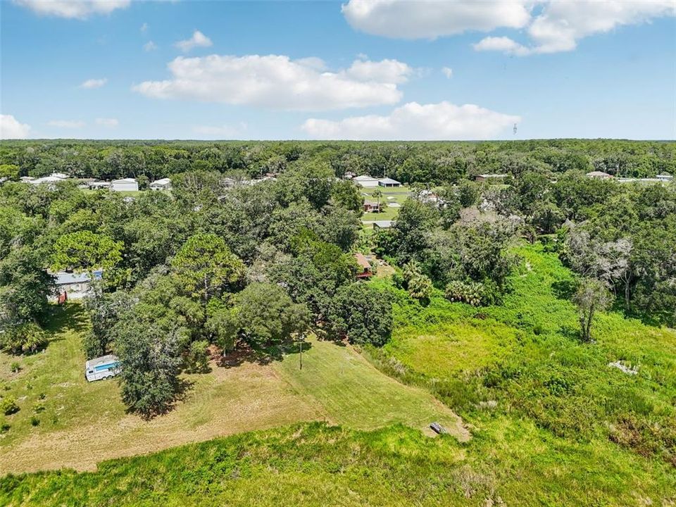 Под контрактом: $255,000 (2 спален, 2 ванн, 1080 Квадратных фут)