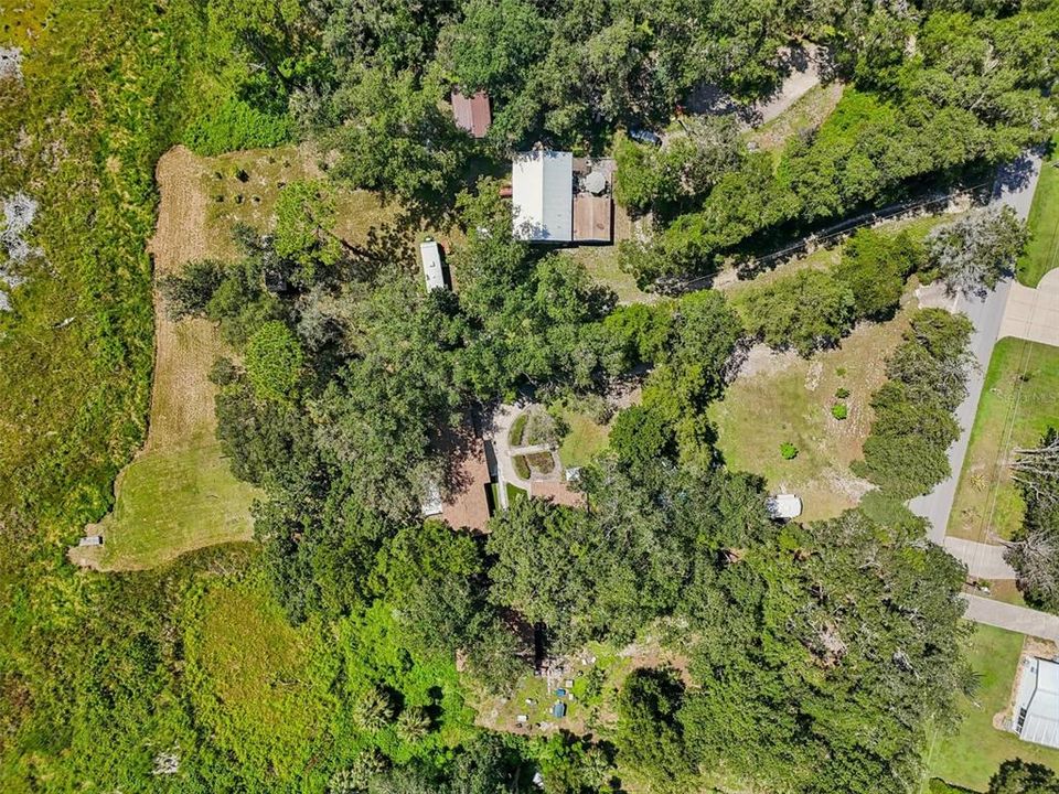 Под контрактом: $255,000 (2 спален, 2 ванн, 1080 Квадратных фут)