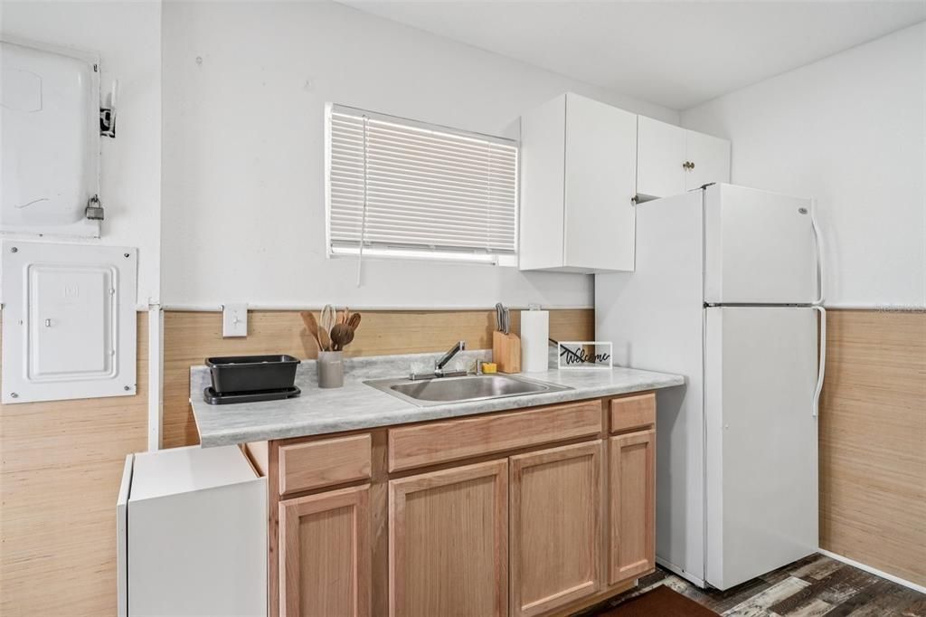 Под контрактом: $255,000 (2 спален, 2 ванн, 1080 Квадратных фут)