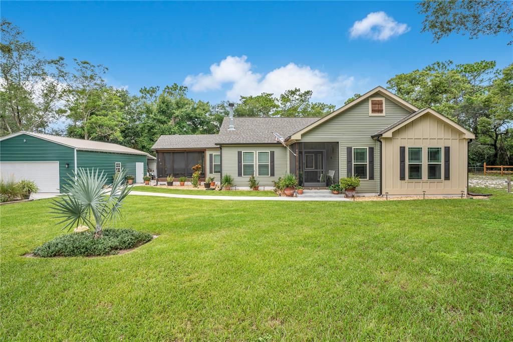 最近售出: $548,000 (3 贝兹, 2 浴室, 2061 平方英尺)