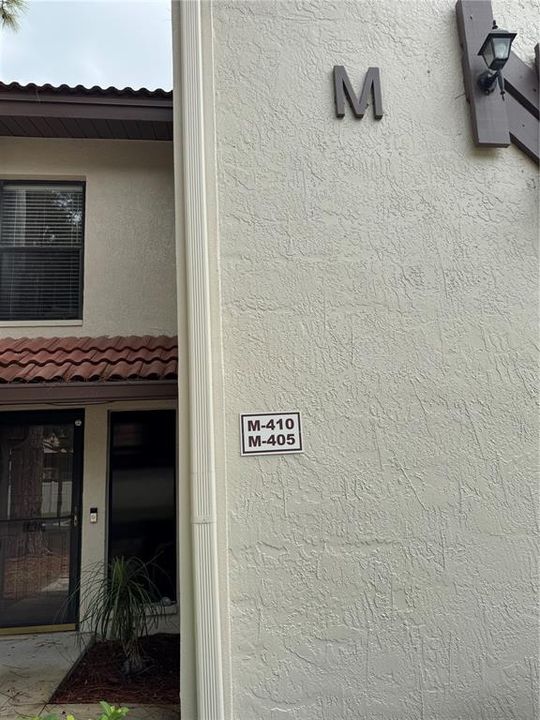 Active With Contract: $2,200 (2 beds, 2 baths, 1333 Square Feet)