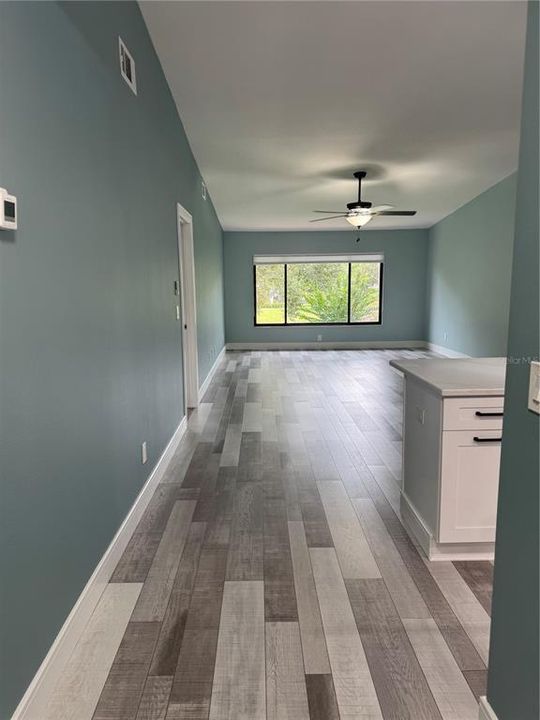 Active With Contract: $2,200 (2 beds, 2 baths, 1333 Square Feet)