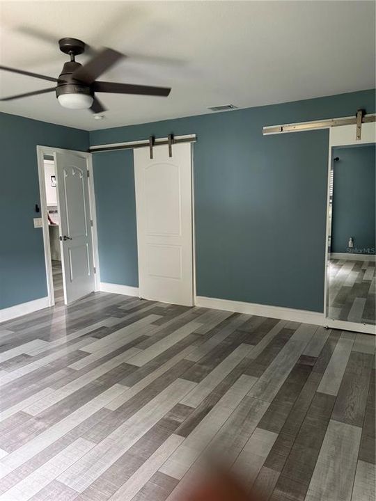 Active With Contract: $2,200 (2 beds, 2 baths, 1333 Square Feet)