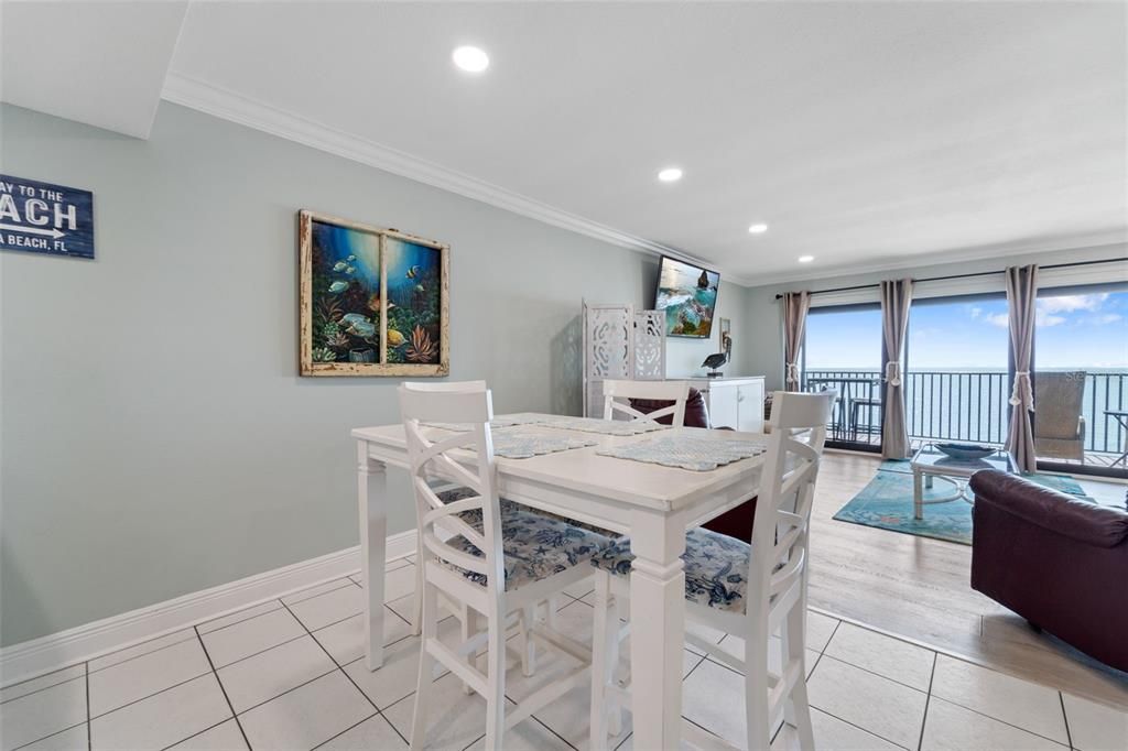 待售: $749,000 (1 贝兹, 0 浴室, 865 平方英尺)