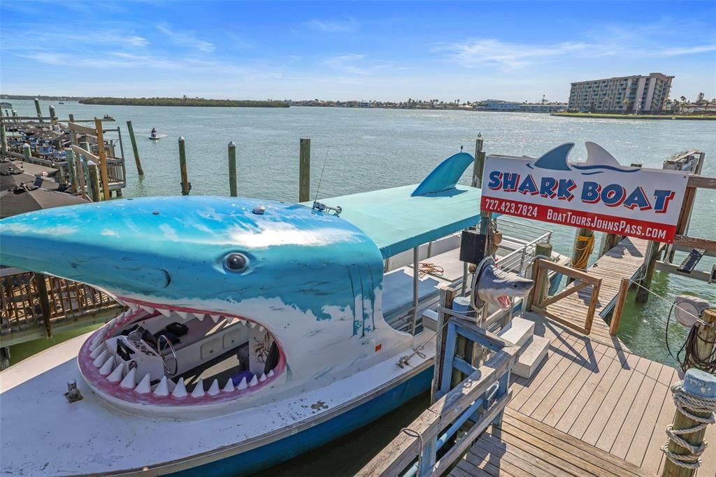 待售: $749,000 (1 贝兹, 0 浴室, 865 平方英尺)