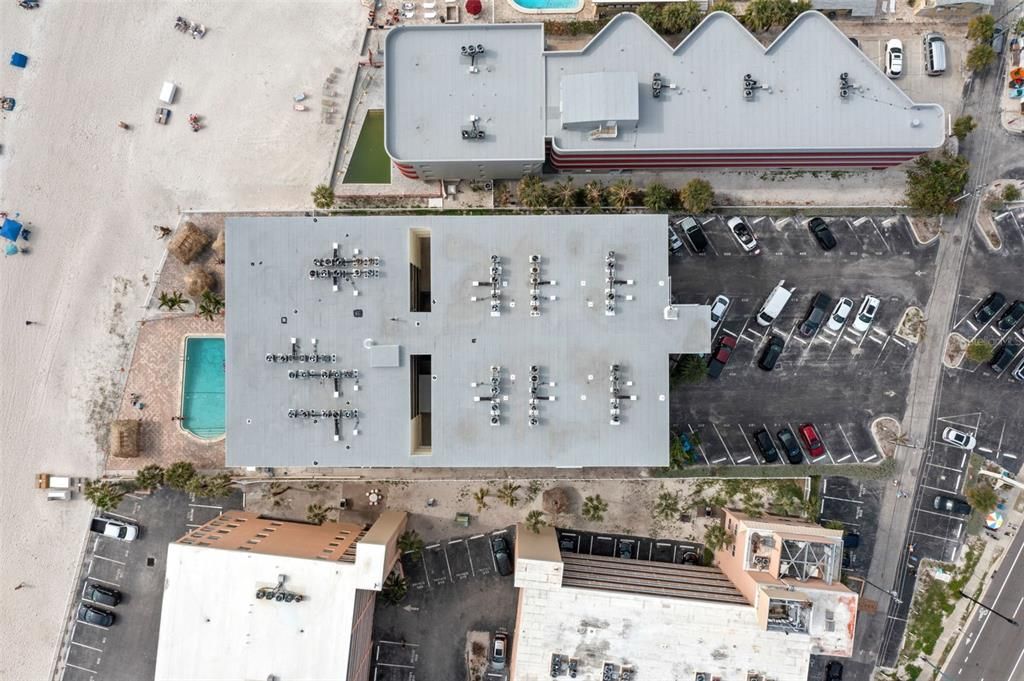 待售: $749,000 (1 贝兹, 0 浴室, 865 平方英尺)