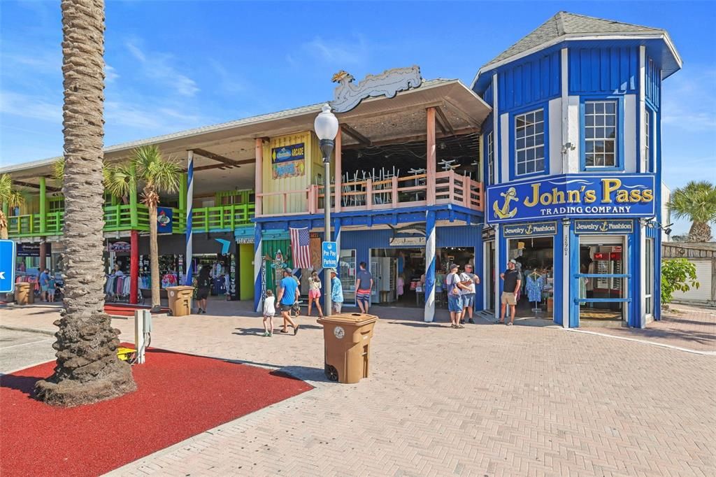 待售: $749,000 (1 贝兹, 0 浴室, 865 平方英尺)